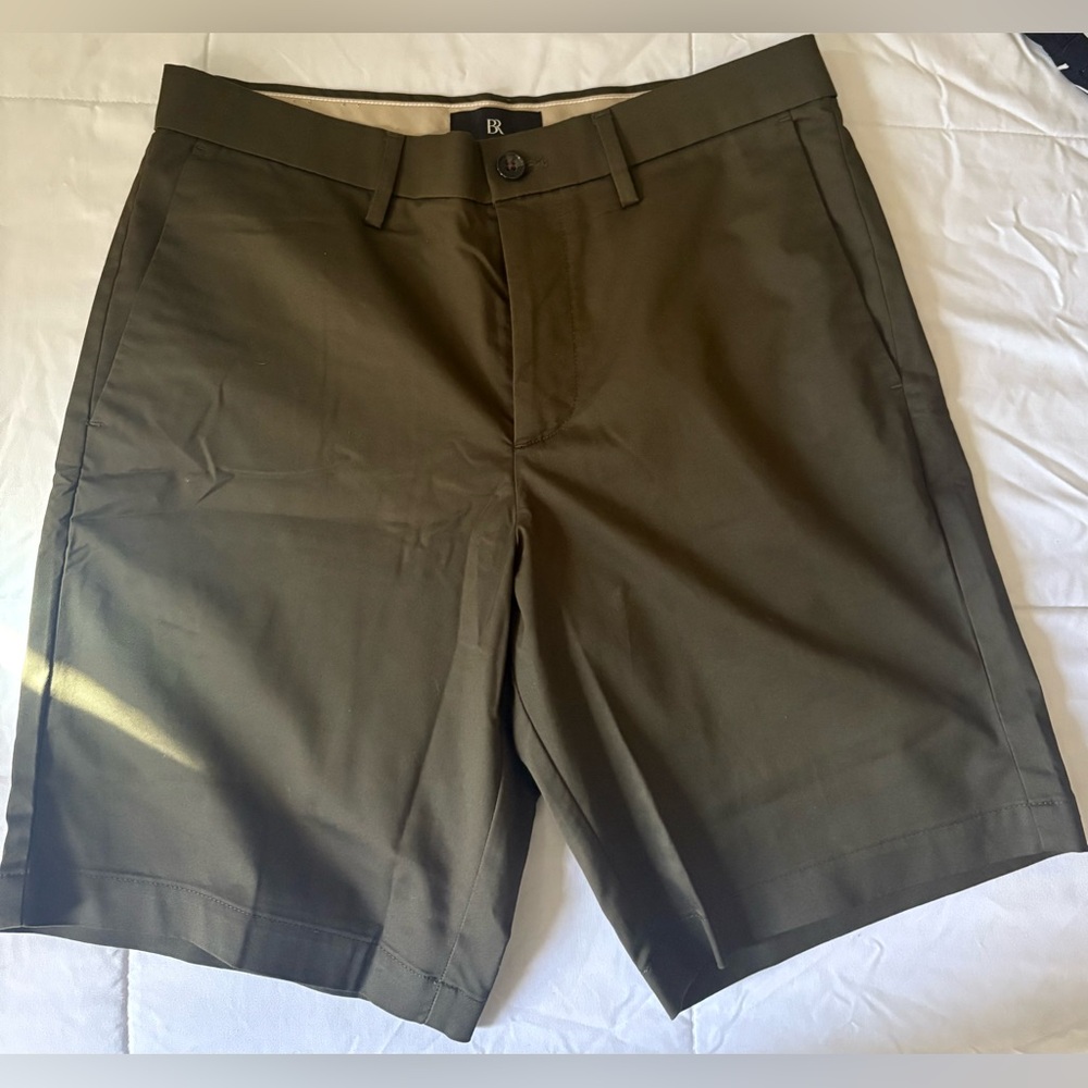 Banana Republic Men's Khaki Shorts